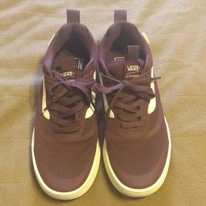 Maroon Vans Ultracush lite